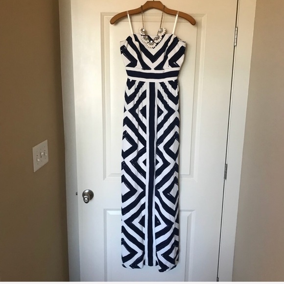 Vineyard Vines Dresses & Skirts - Vineyard Vines Diamond Maxi Navy Strapless Dress